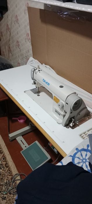 Швейная машинка хорошая