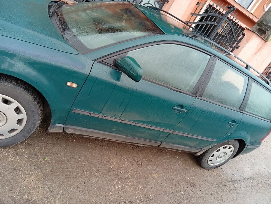 Vând Volskwagen passat