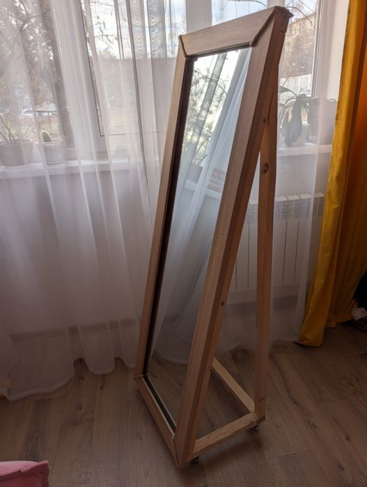 Продам зеркало в полный рост