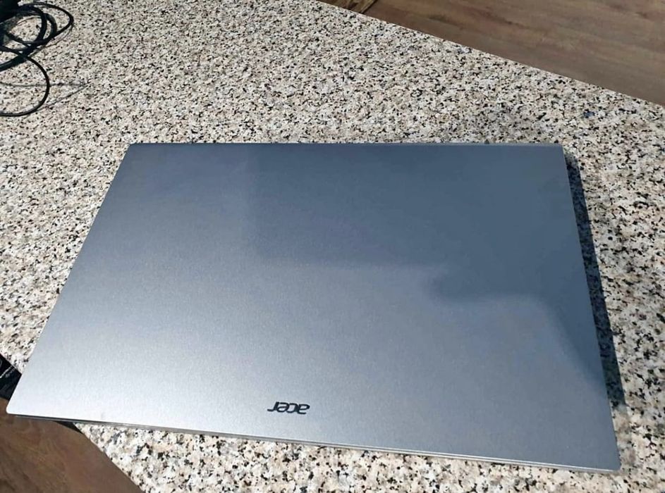 Aspire 3 15 impecabil