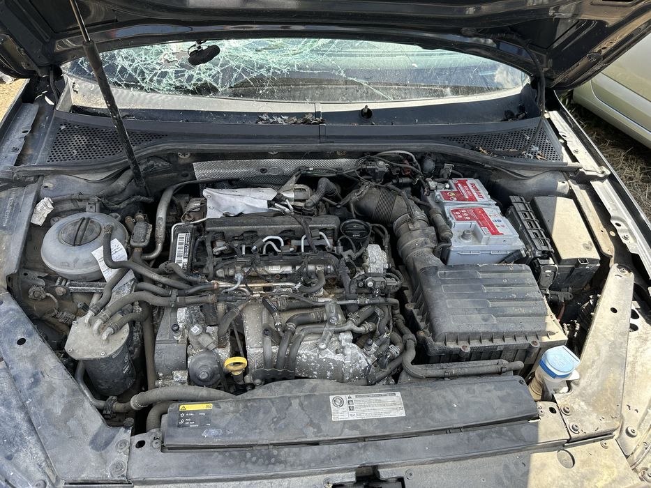 Kit injectie injectoare Pompa inalta presiune rampa cu senzori Vw Passat B8 Golf 7 Skoda Octavia 3 2.0 DFC DFCA CRL CRLB CEM CRMB 1.6 tdi DCX DCXA