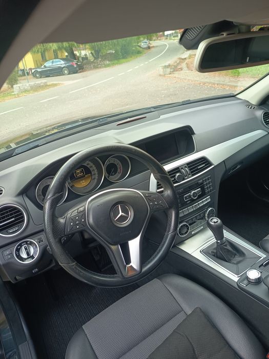 Mercedes-Benz C200 W204 Avantgarde | 1.8 Benzină | 184 CP | 2011