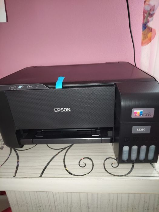Vând imprimanta Epson