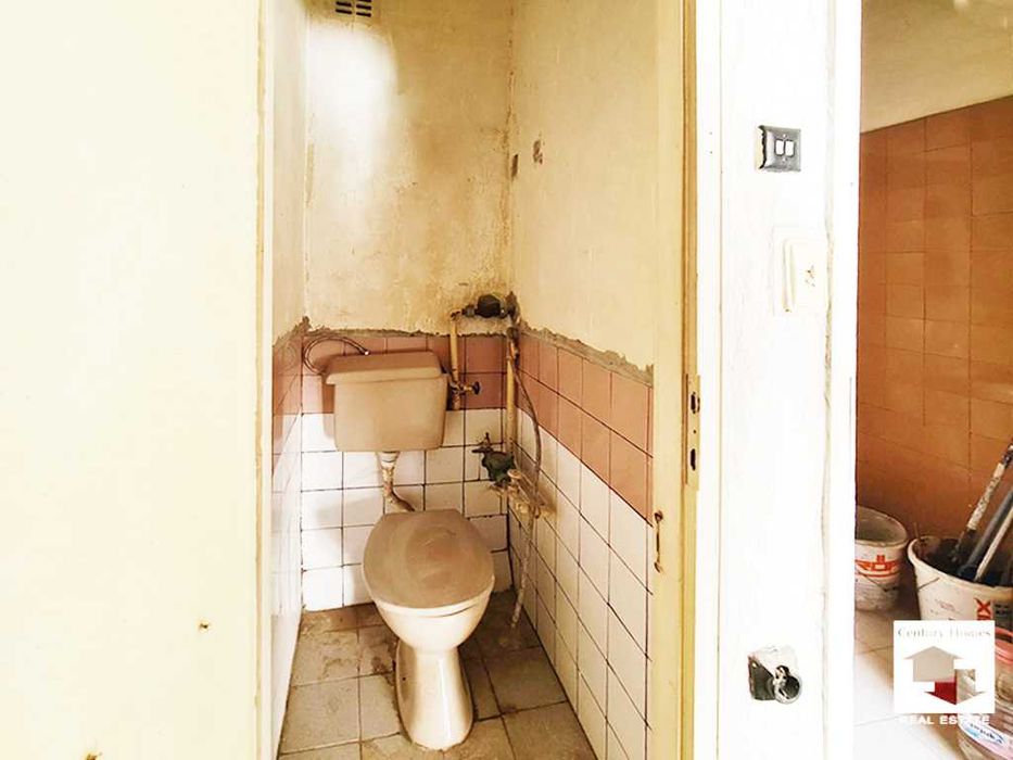 Продава се Тристаен апартамент в Велико Търново, Център - 80 кв.м за 702 €/кв.м - Снимка #9