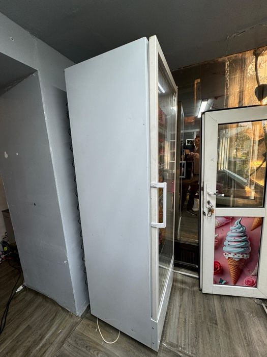 Холодильник для напитков