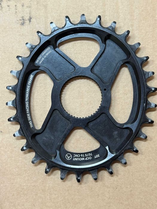 ROTOR Kapic алуминиеви курбели 175 мм + 2х плочи овални 30 и 34 зъбни