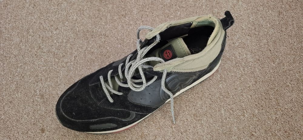 Adidași diferite mărci – mărimi 43/44/45