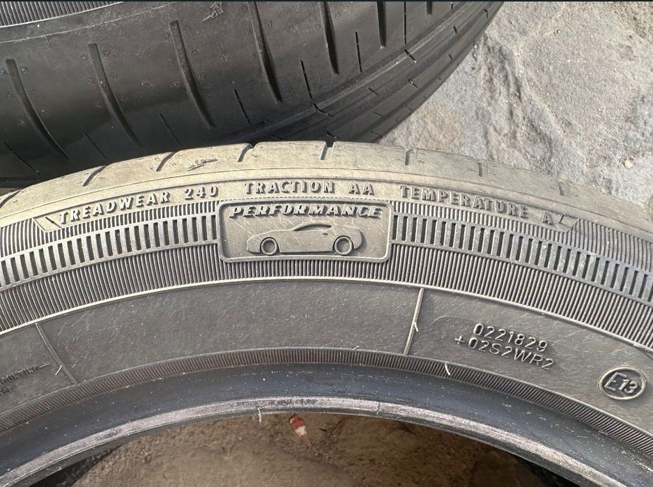 Anvelope vara GoodYear Efficient Grip Performance, 205 55 R17, DOT2022