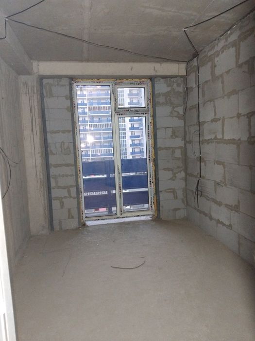 Сотилади 3 хон. Квартира Юнусабад