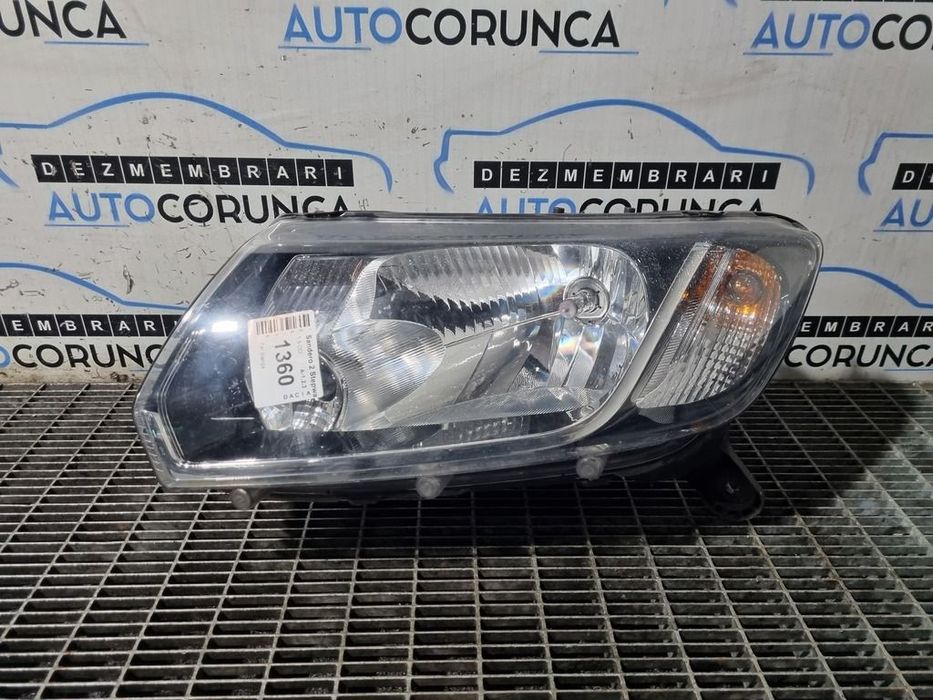 Far Stanga Dacia Sandero 2 Stepway 2012 - 2016 SUV 4 Usi (1360) Fara xenon