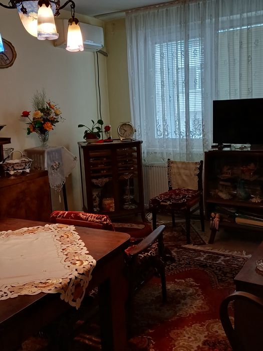 Vand apartament zona Crangasi !