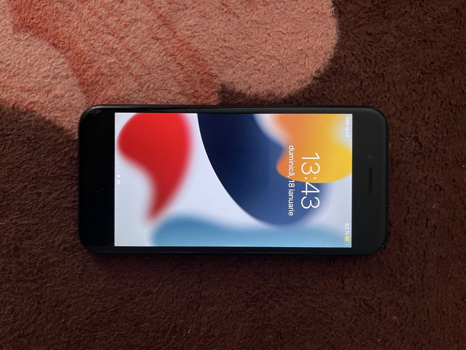 Vand iphone 7, liber de retea!