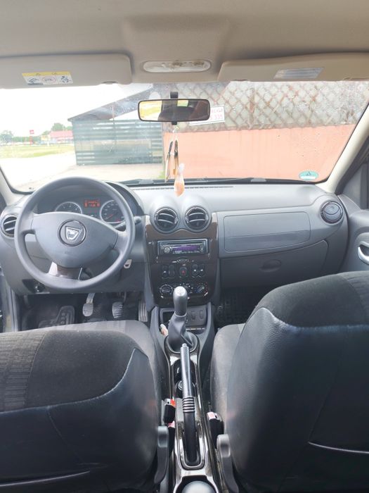 Dacia Duster 2012