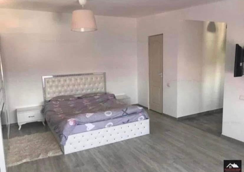 Vand Garsoniera  / Sector 3