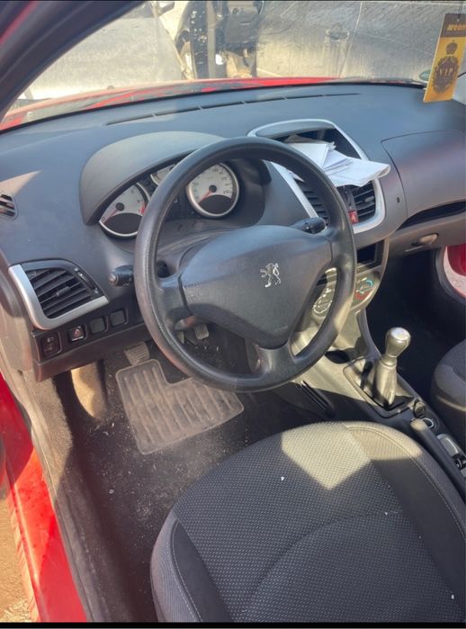 Peugeot 206 plus na chasti пежо 206 плюс на части