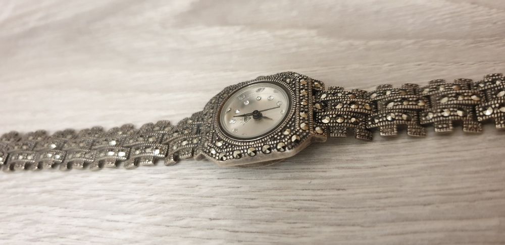 Часы серебряные  проба 925 женские