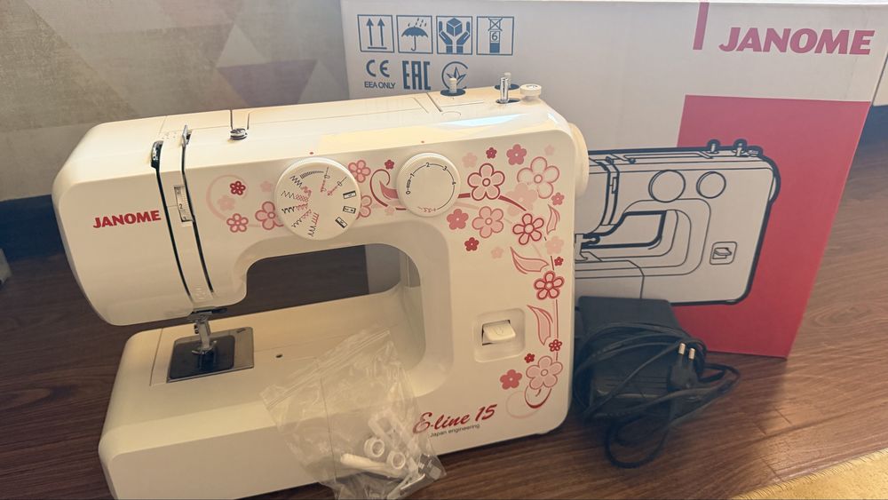 Швейная машина Janome E-Line 15 — практически новая!