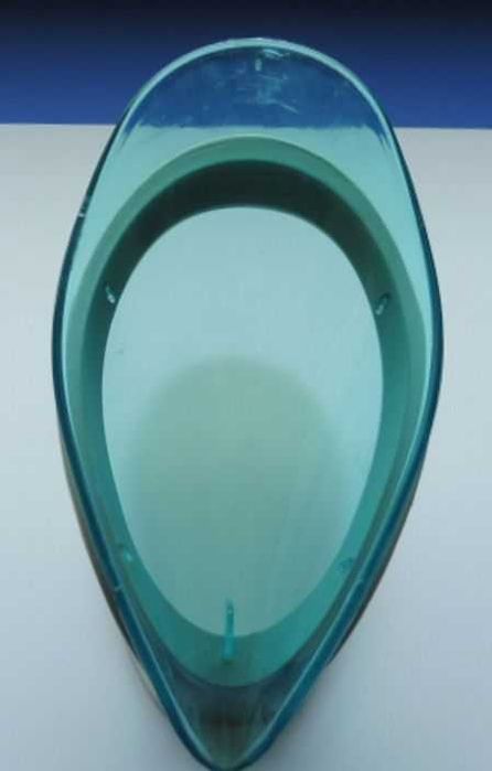 Дизайнерска сапунерка: лист от момина сълза, самоизточваща се, уникат