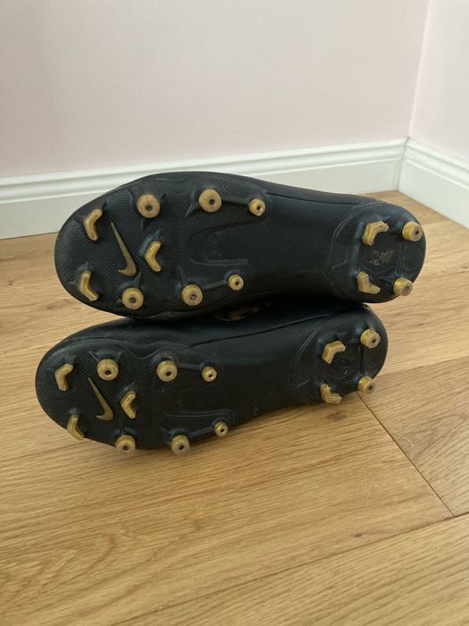 Nike Adidas Оригинални бутонки