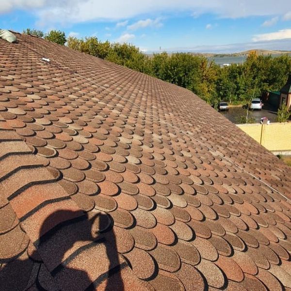 Черепица гибкая трехслойная. Металлочерепица, осп, водосток, софиты