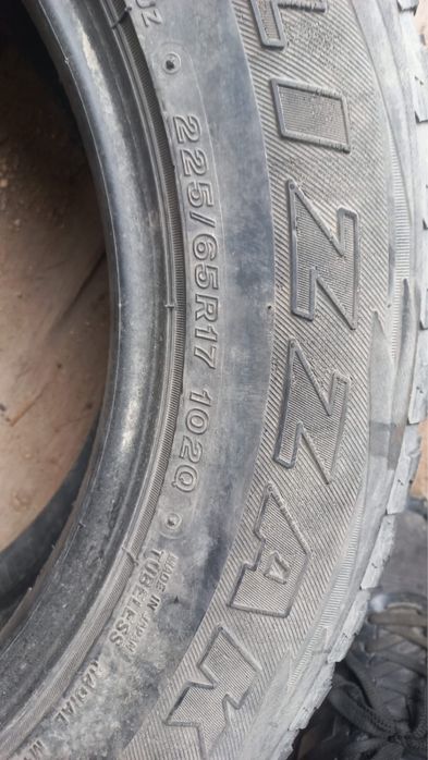 Шины 225/65R17 (4шт)
