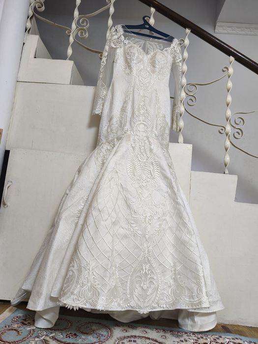 Продам шикарное свадебное платье