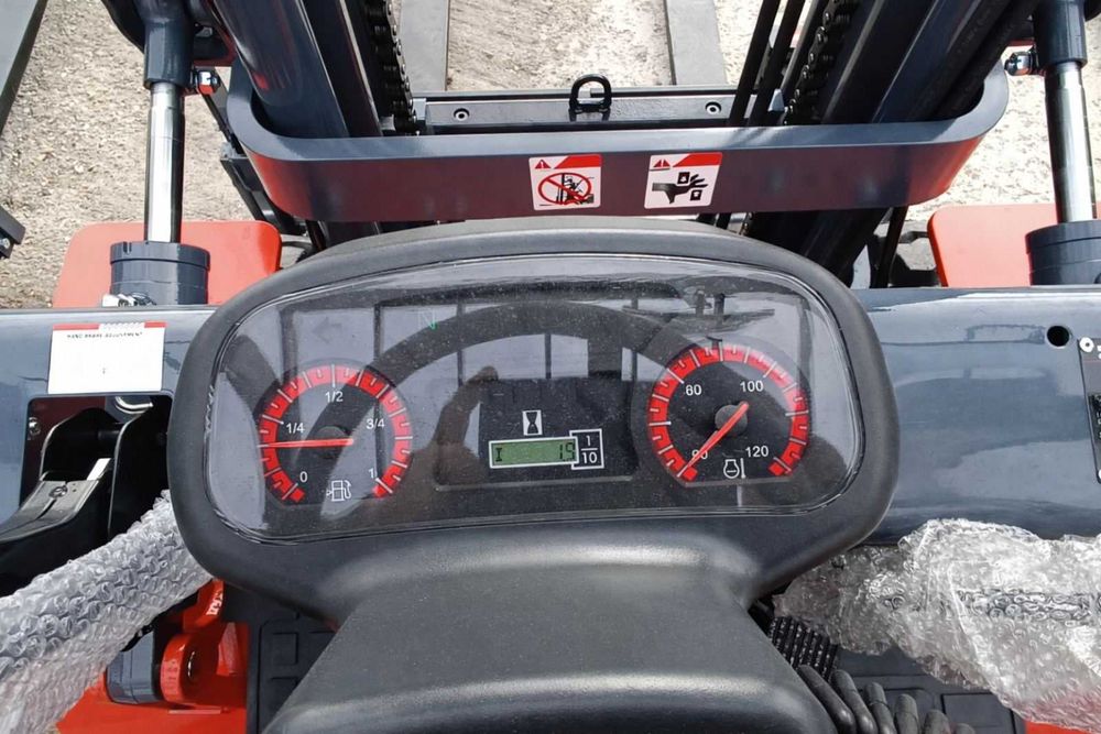 Продавам и давам под наем нови мотокари