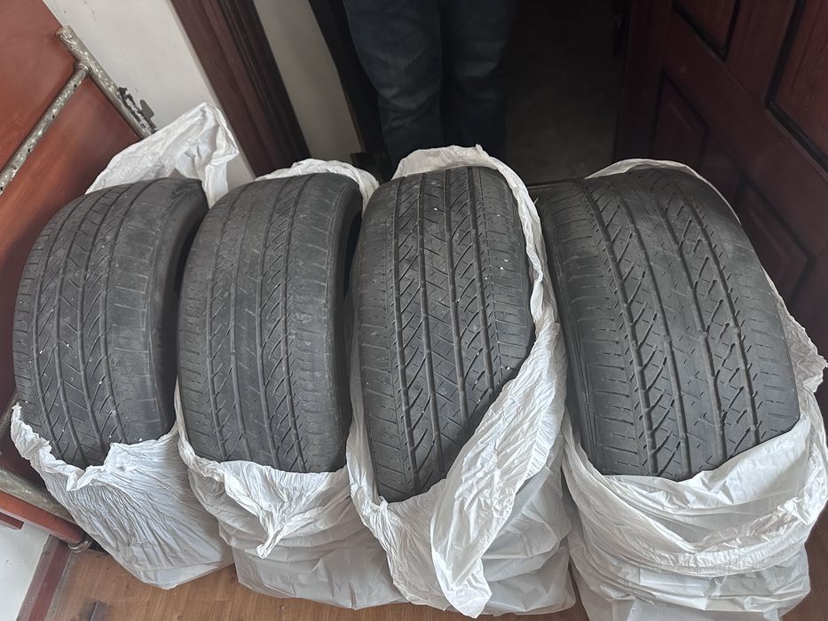 Шина 235/45 R18 94 v