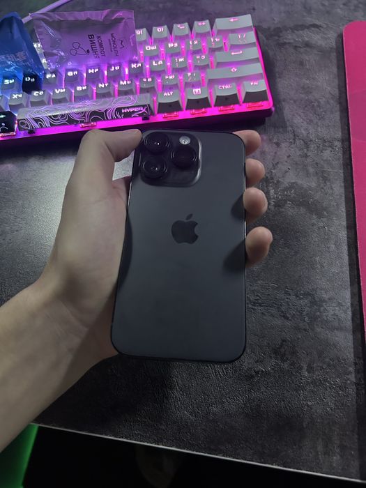 Iphone 14 pro black 128gb (e-sim)