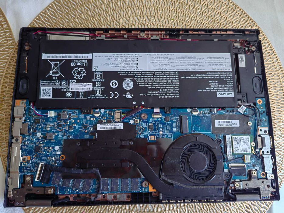Lenovo L13 Yoga Gen 2 I7-1165G7 8GB Ram Touchscreen, fara SSD