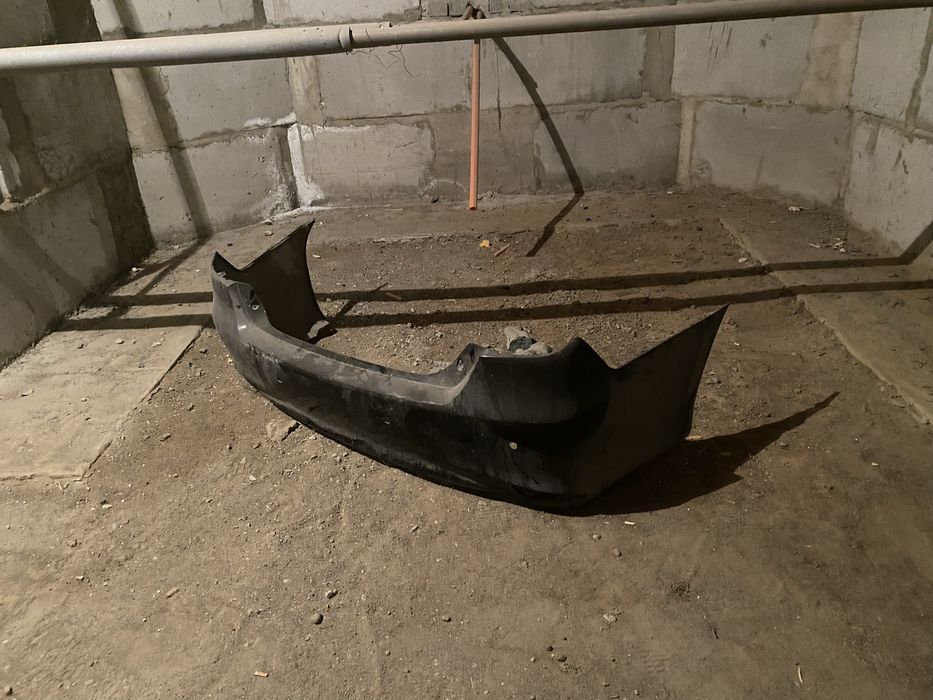 Задний бампер камри 55
