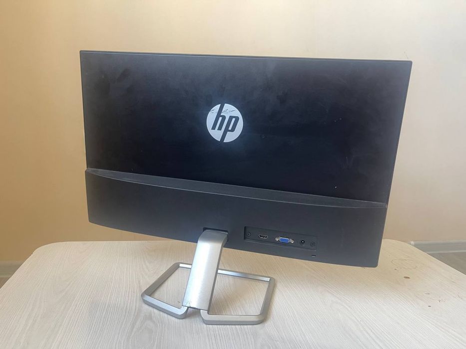 Hp fw 24 manitor