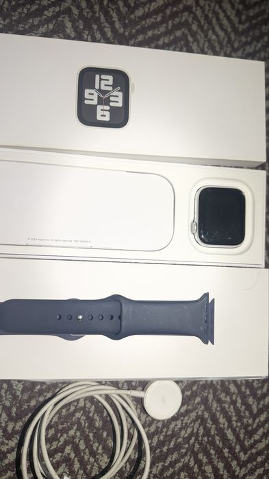Apple watch SE 44mm silver