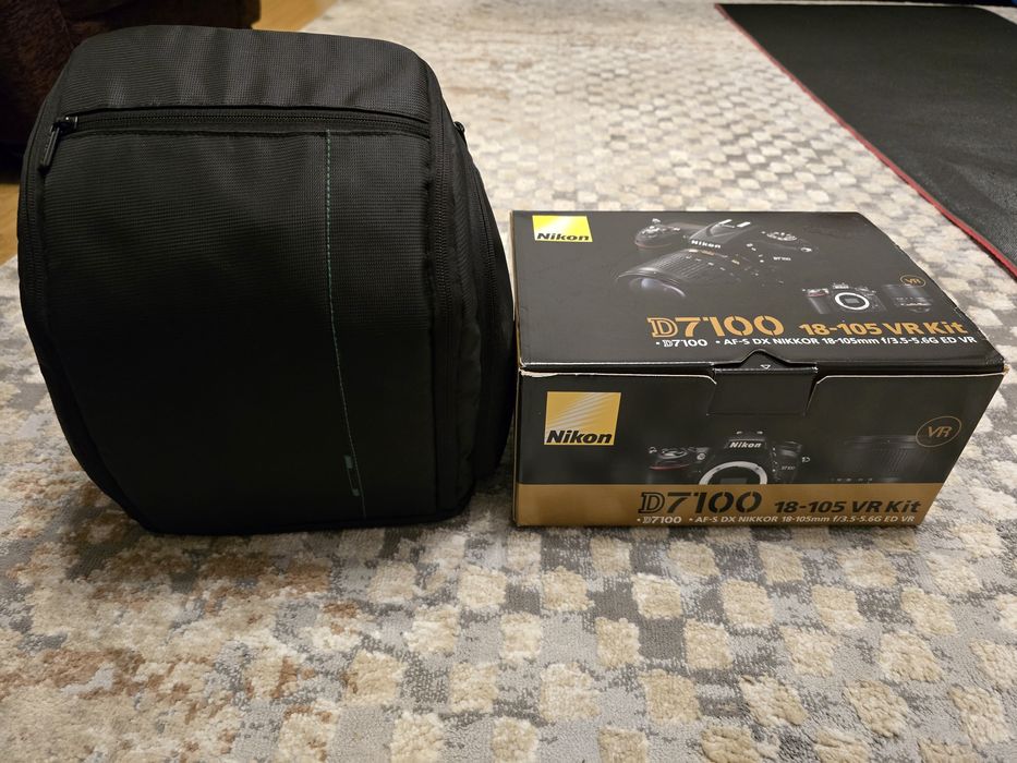 Nikon D7100 "18-105" VR Kit plus alte accesorii citiți descrierea