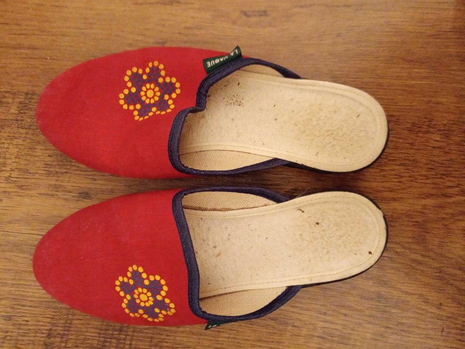 Детски пантофи с твърда подметка