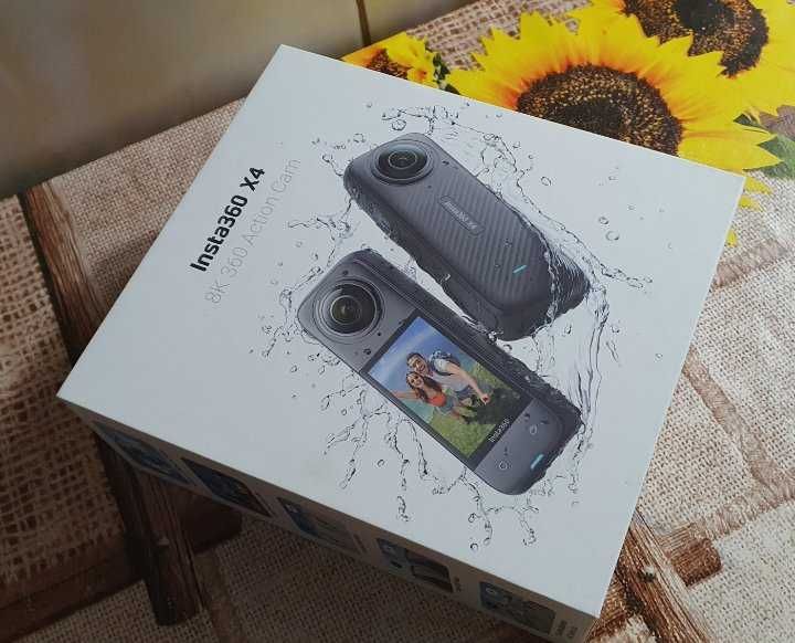 Camera actiune Insta360 x4 in garantie
