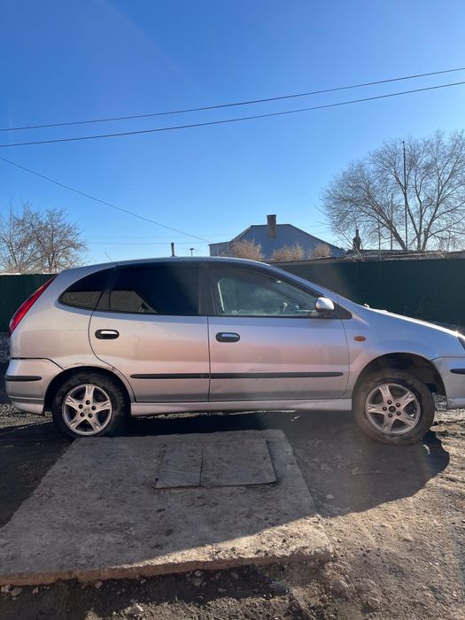 Продам машину  нахаду