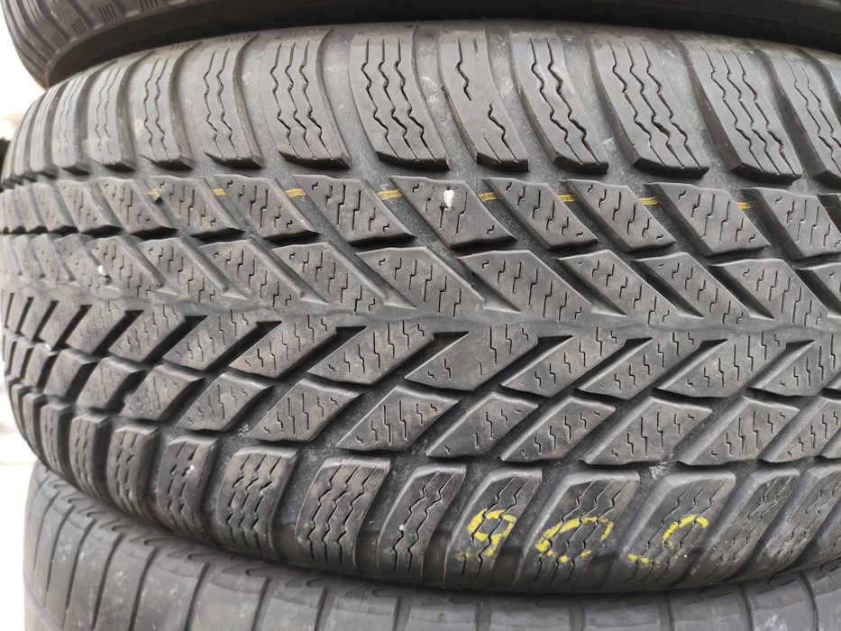 2бр Зимни гуми 205 55 16 - Nokian - DOT 2023