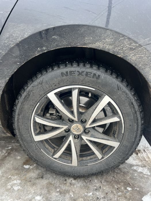 Продам шины с дисками