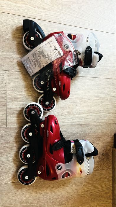 Vand role - colectia CARS - produsul este nou