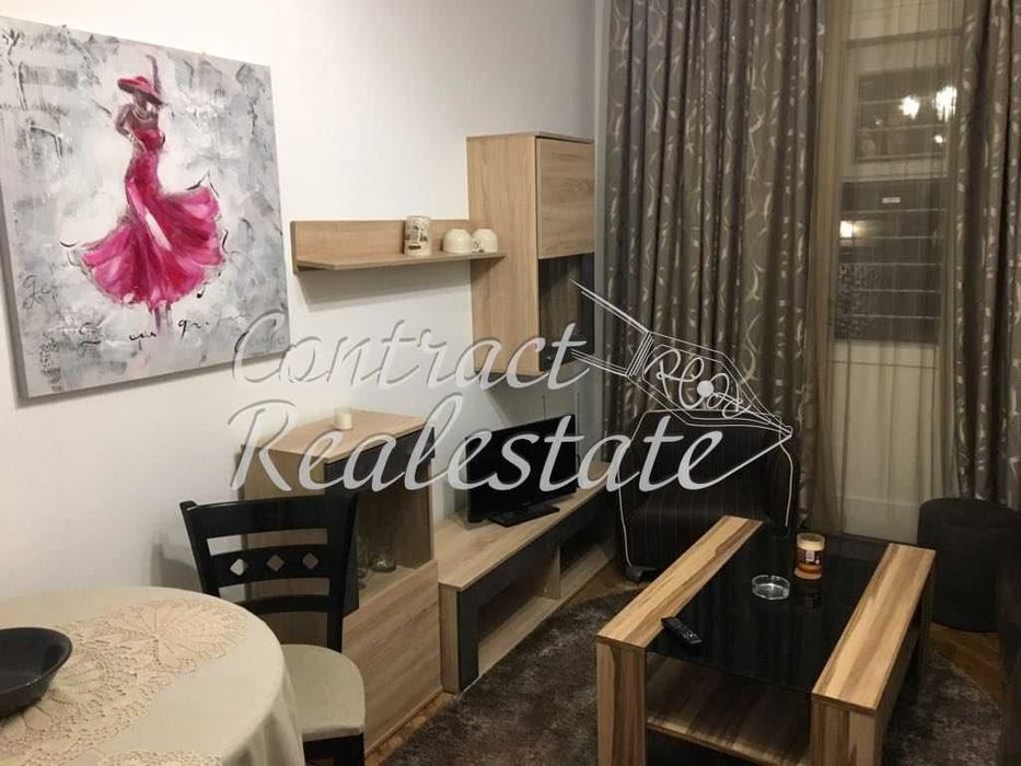 Дава се под наем Двустаен апартамент в Варна, Общината - 55 кв.м за 402.9 € - Снимка #1