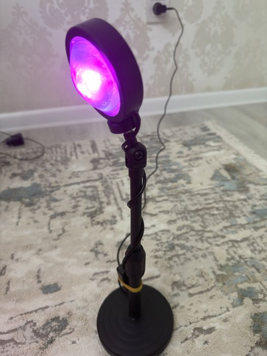 Продам лампу