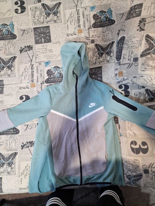 Оригинален Nike Tech Fleece екип