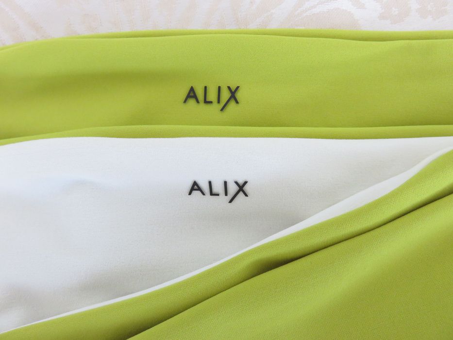 Къс топ Alix за плаж, M - L, нов