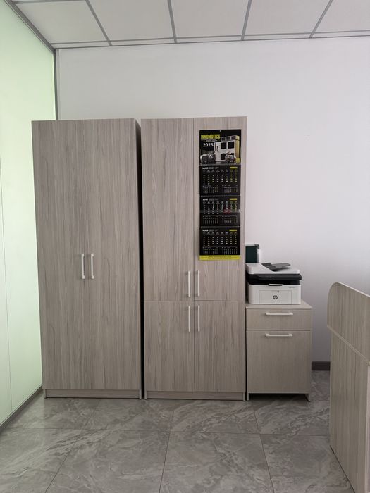 Срочно продам офисную мебель