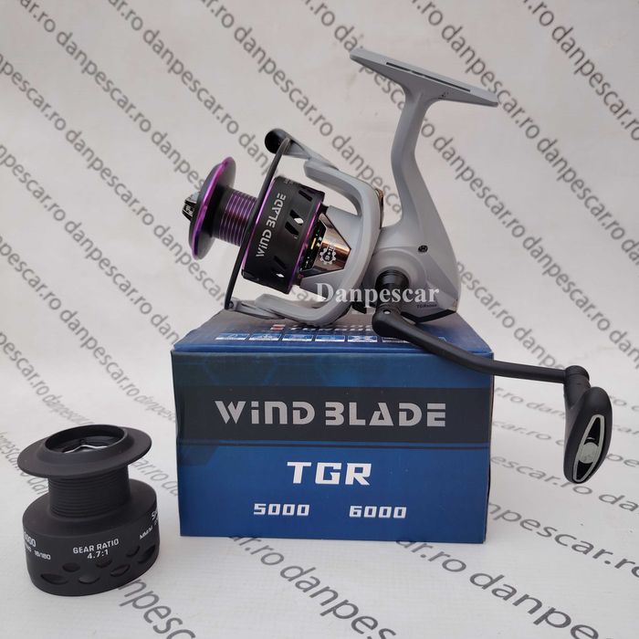 Mulineta WINDBLADE CRAP si Feeder TGR6000 capacitate 0,40/220 metri