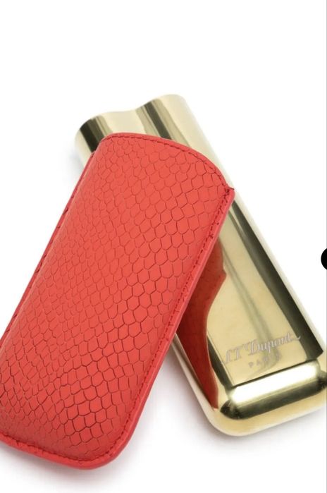 S.T. Dupont Red Leather Dragon Scales – луксозен калъф за пури