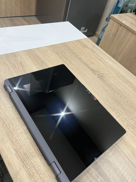 Lenovo IdeaPad Flex 5i (16”,7)