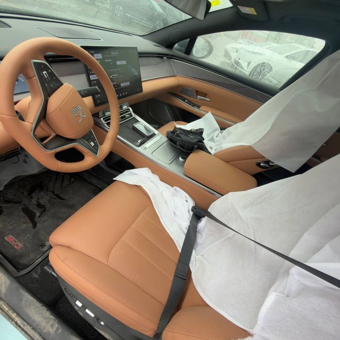 **BYD Han L Restayling GIBRID