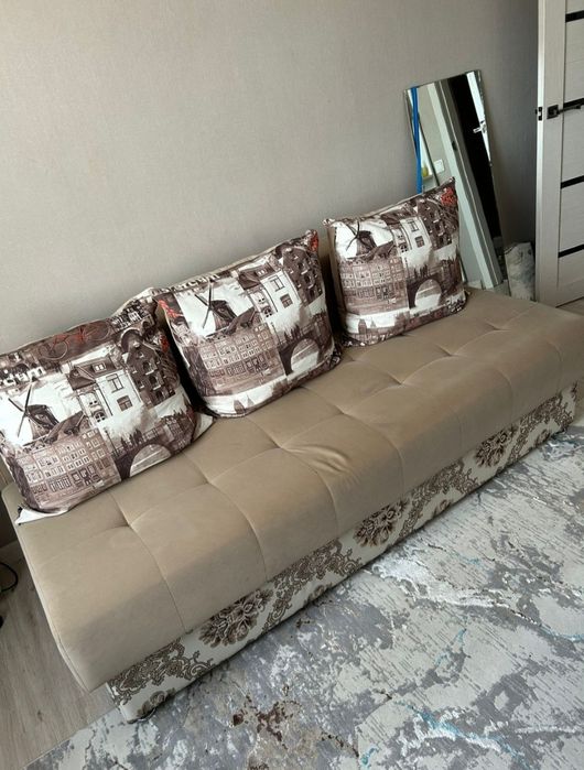 Продам диван в отличном состоянии б/у